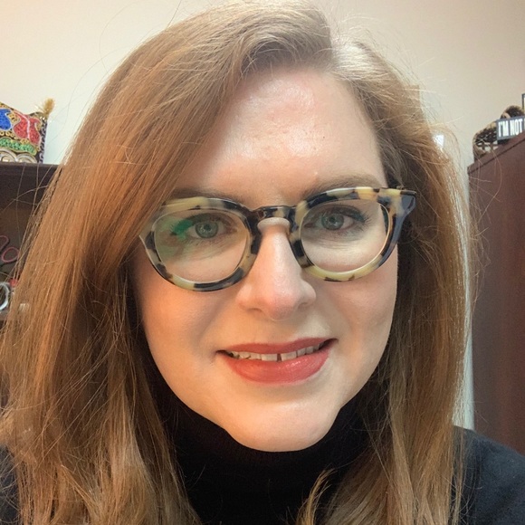 Meet your Posher, Sara - Picture 1 of 1